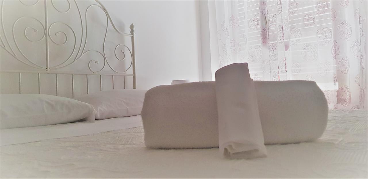 Hotel Provenza Ventimiglia Exteriör bild