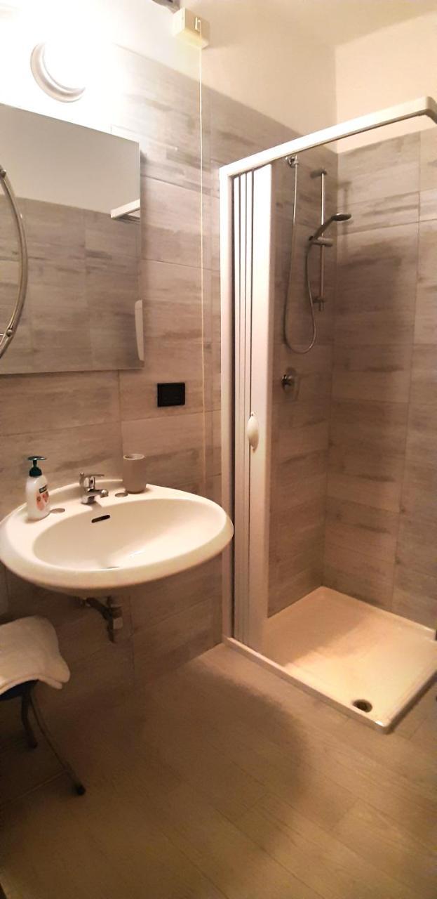 Hotel Provenza Ventimiglia Exteriör bild